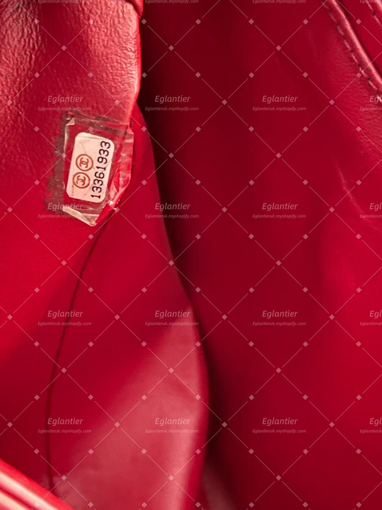 Chanel Timeless Classic flap maxi patent red