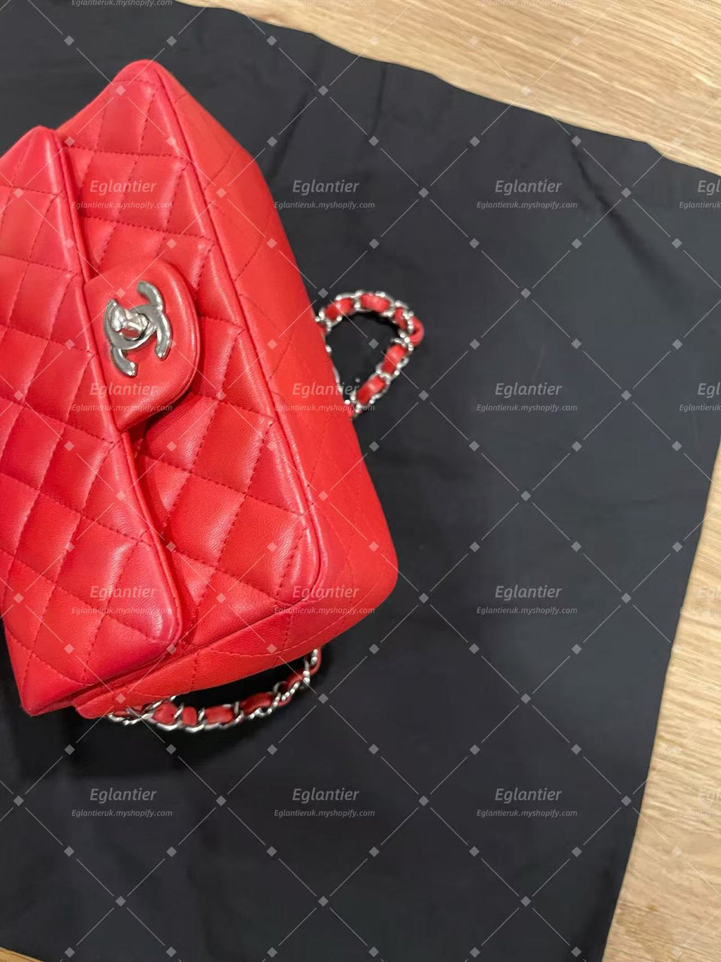 Chanel Timeless Classic flap mini rectangle lambskin red