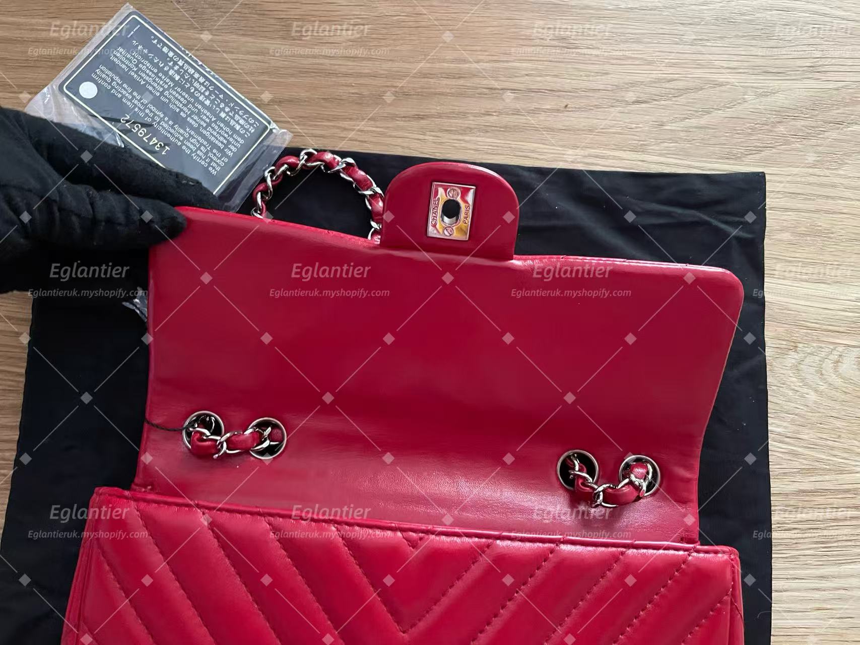chanel flap bag