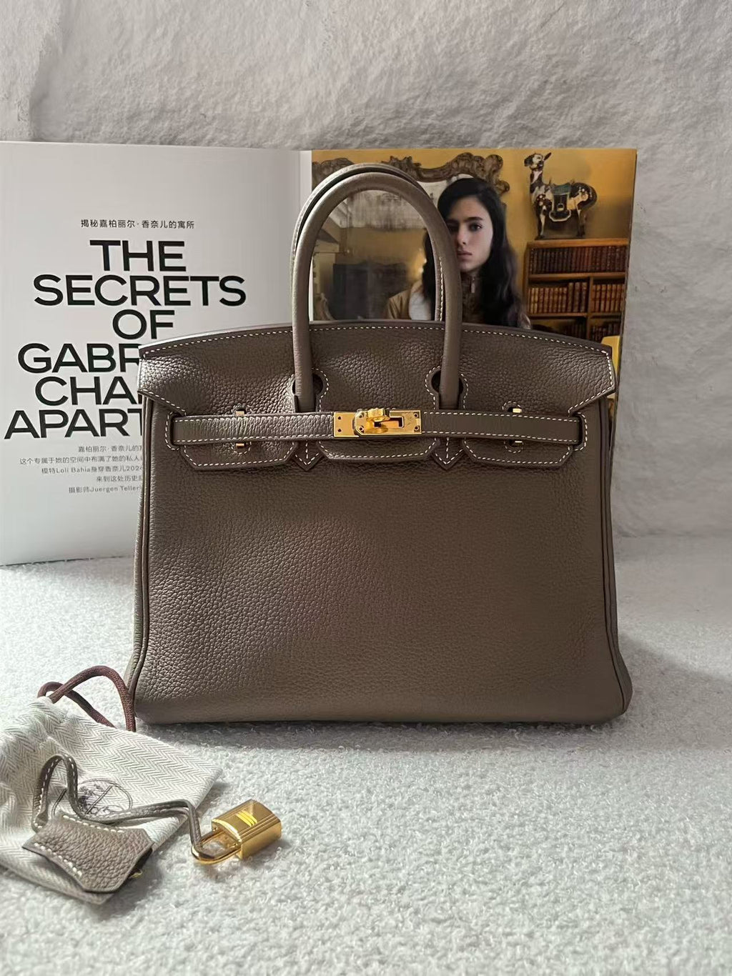 Hermès Birkin 25 Etoupe Togo Leather Gold HardwareAuthentic Pre-Owned