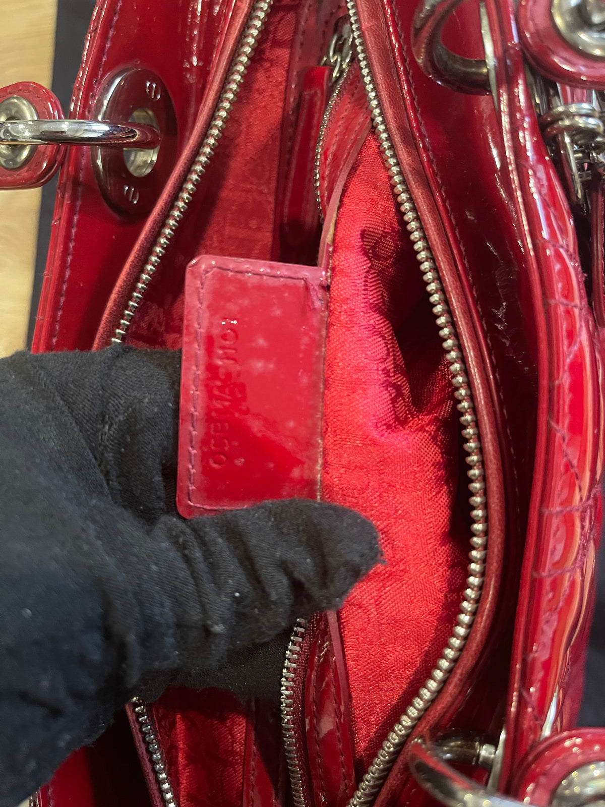Lady dior large red patent leather
