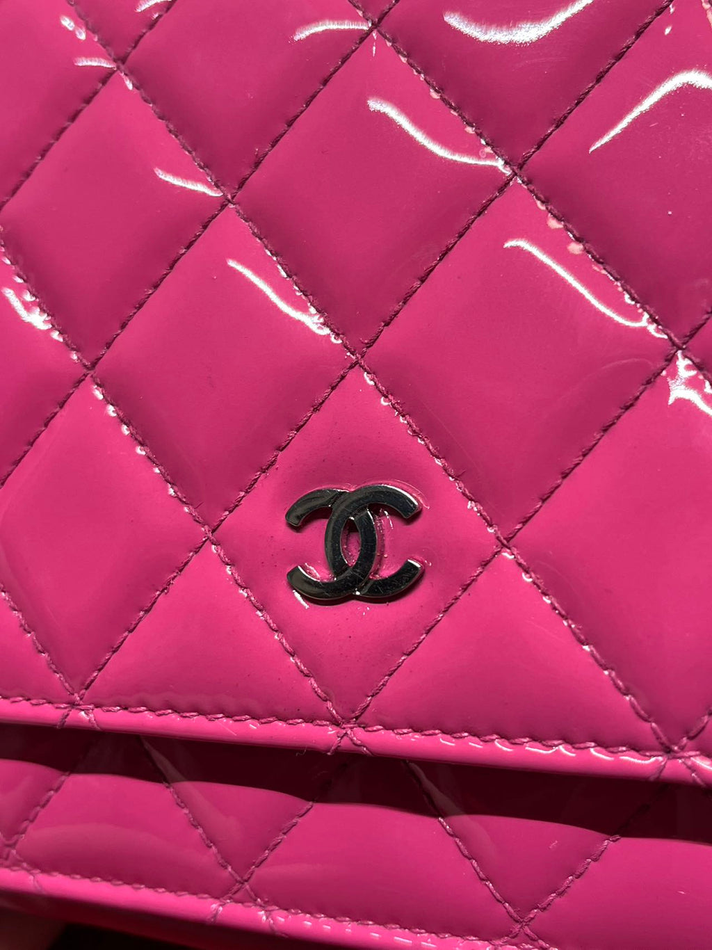 Chanel Timeless Wallet On Chain WOC pink patent leather