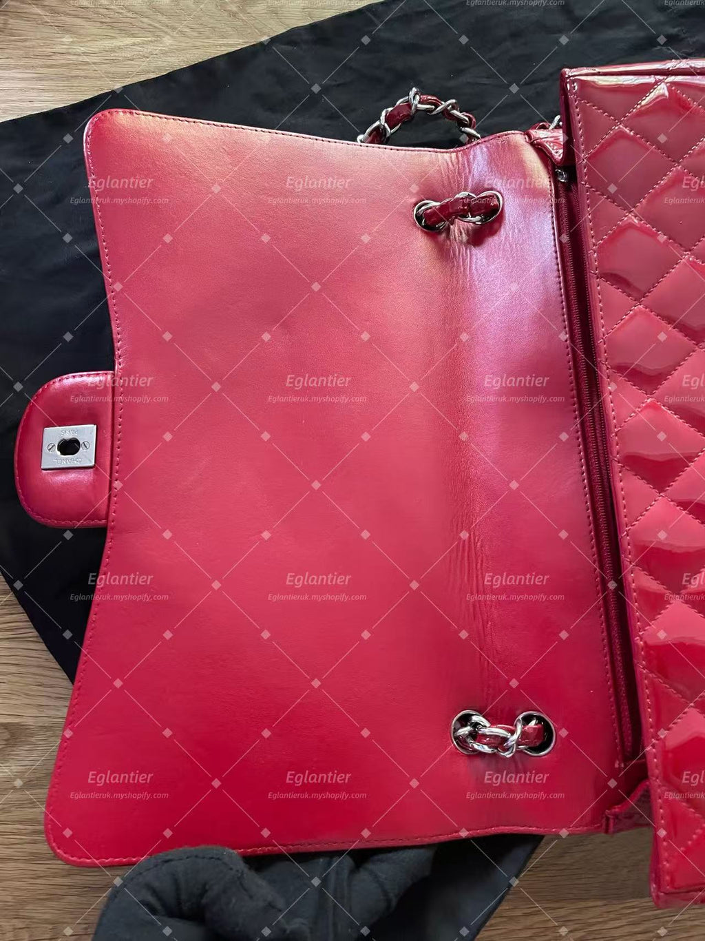 Chanel Timeless Classic flap maxi patent red