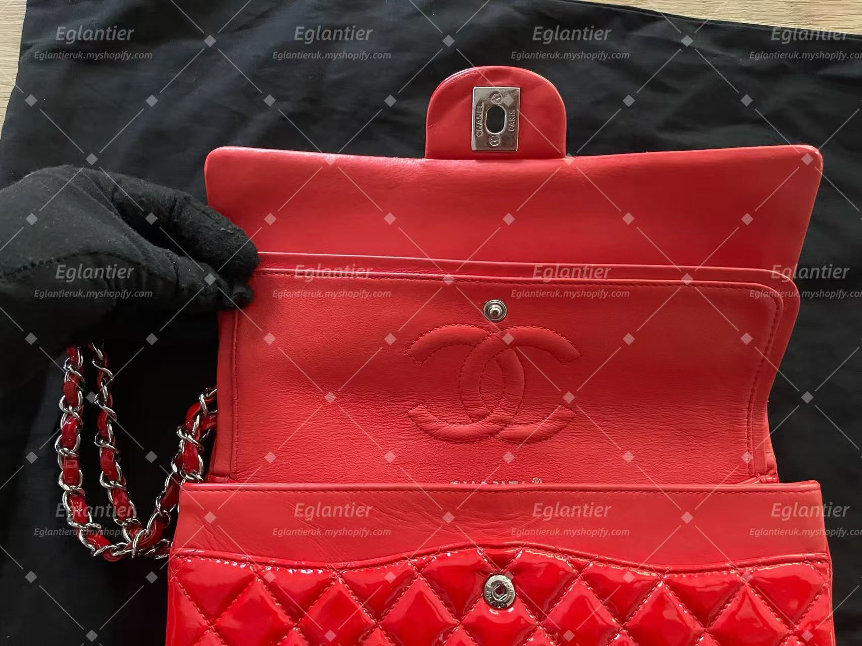 Chanel Timeless Classic Double flap medium patent red