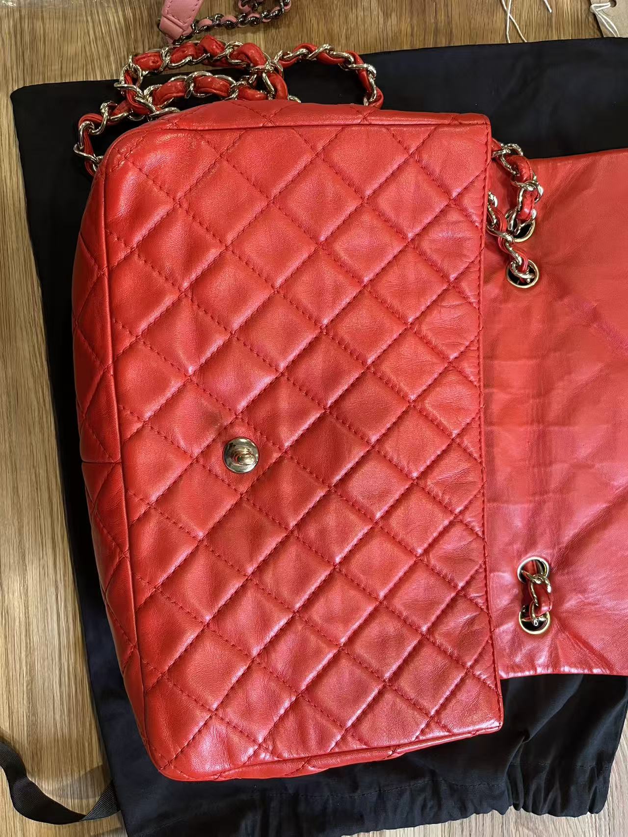 Chanel single flap bag red jumbo gold hardware lambskin