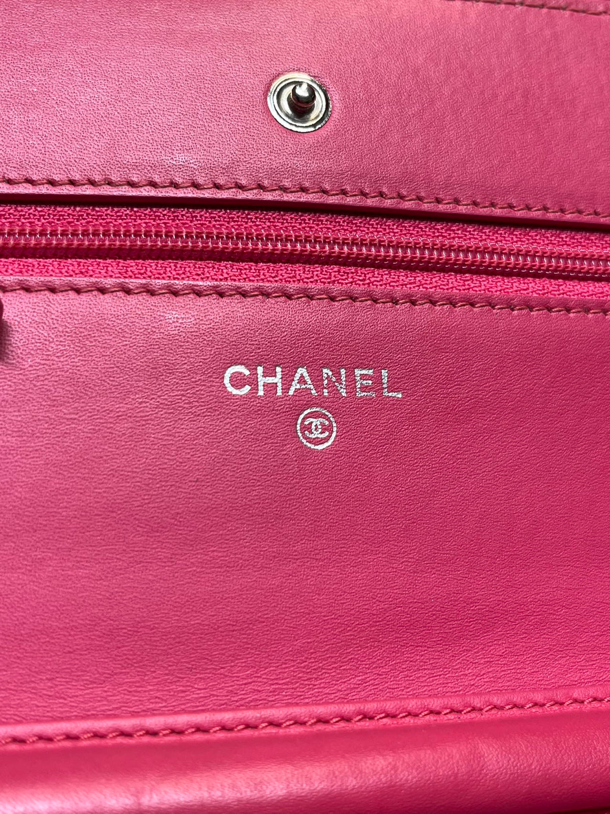 Chanel Timeless Wallet On Chain WOC pink patent leather
