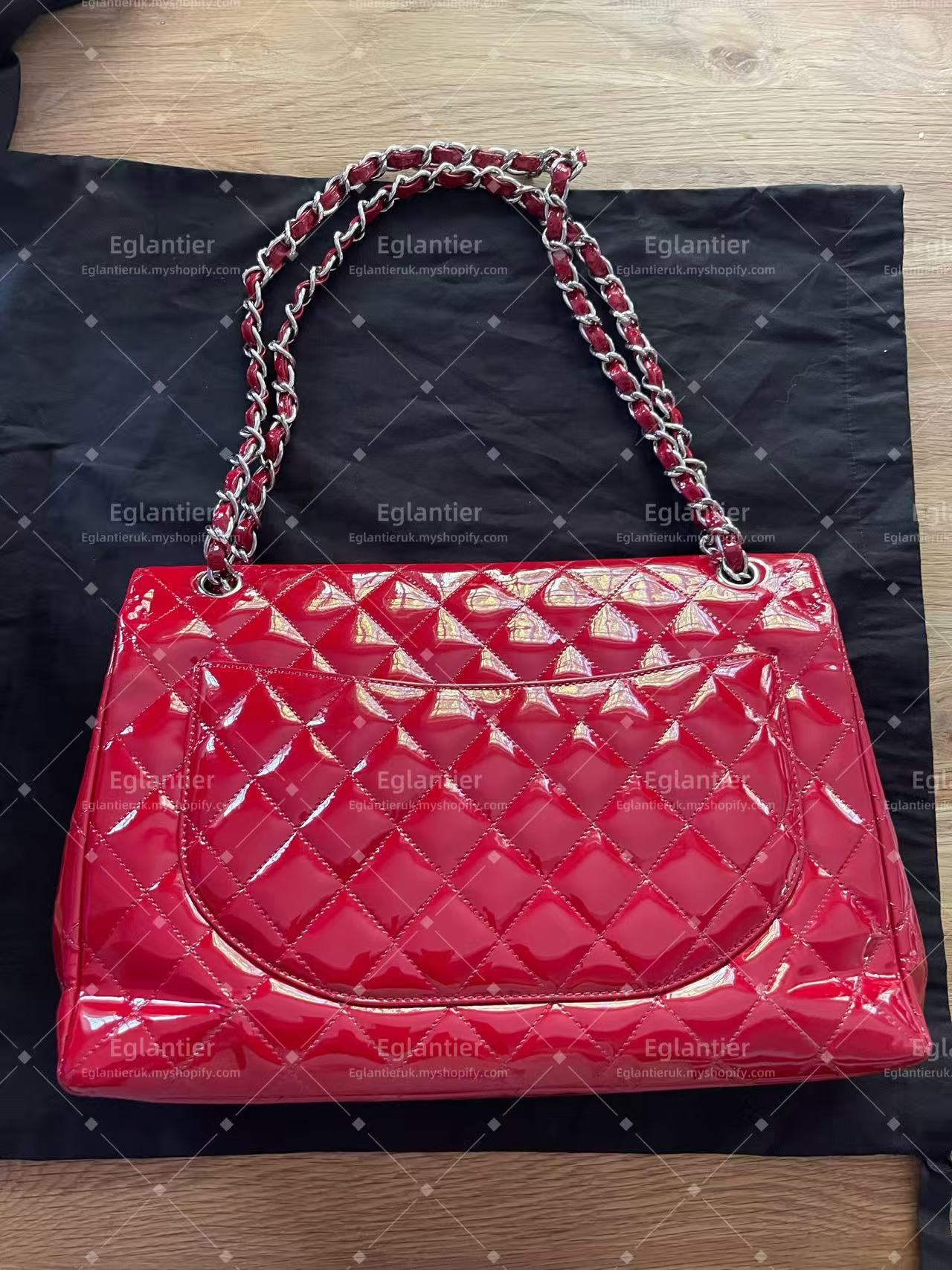 Chanel Timeless Classic flap maxi patent red