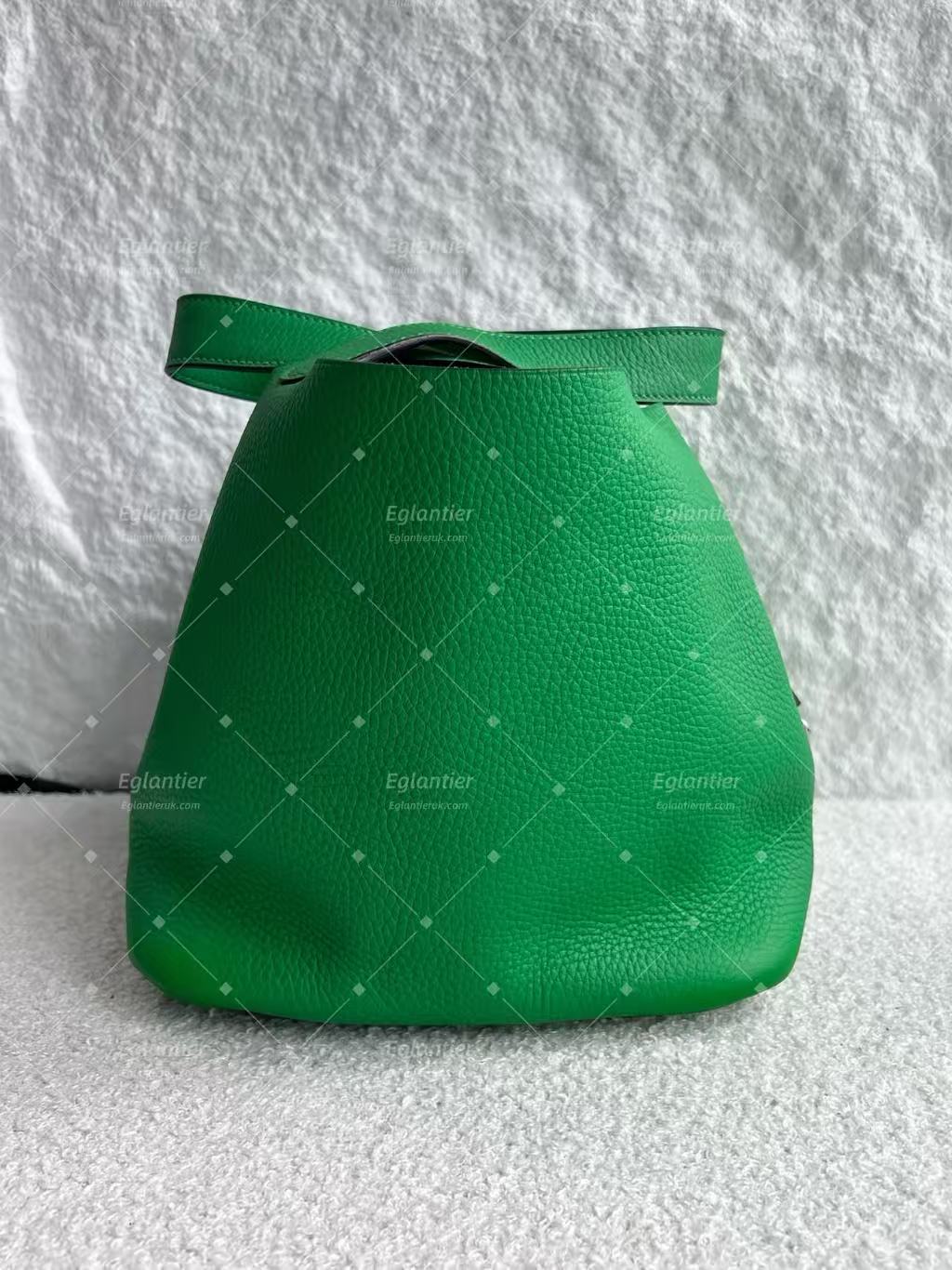 Hermès Picotin Lock 22 Green  Leather Palladium Hardware | Authentic Pre-Owned