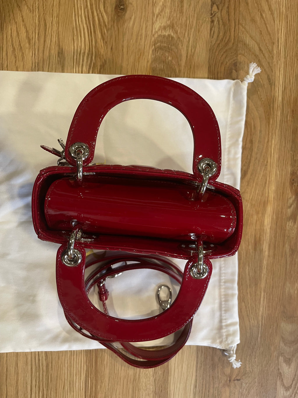 Lady dior mini red patent leather