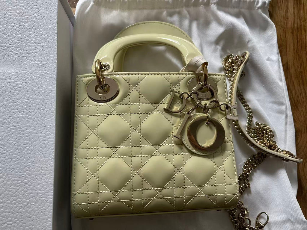 Lady dior mini light green patent leather