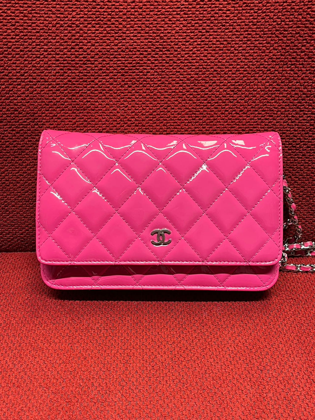 Chanel Timeless Wallet On Chain WOC pink patent leather