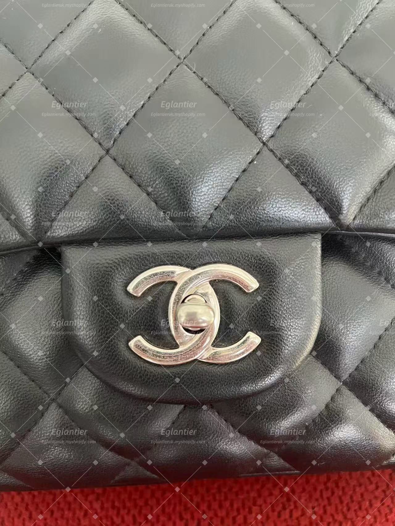 Chanel classic double flap bag lambskin jumbo