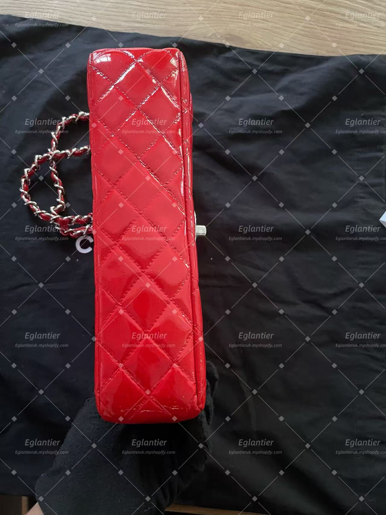Chanel Timeless Classic Double flap medium patent red