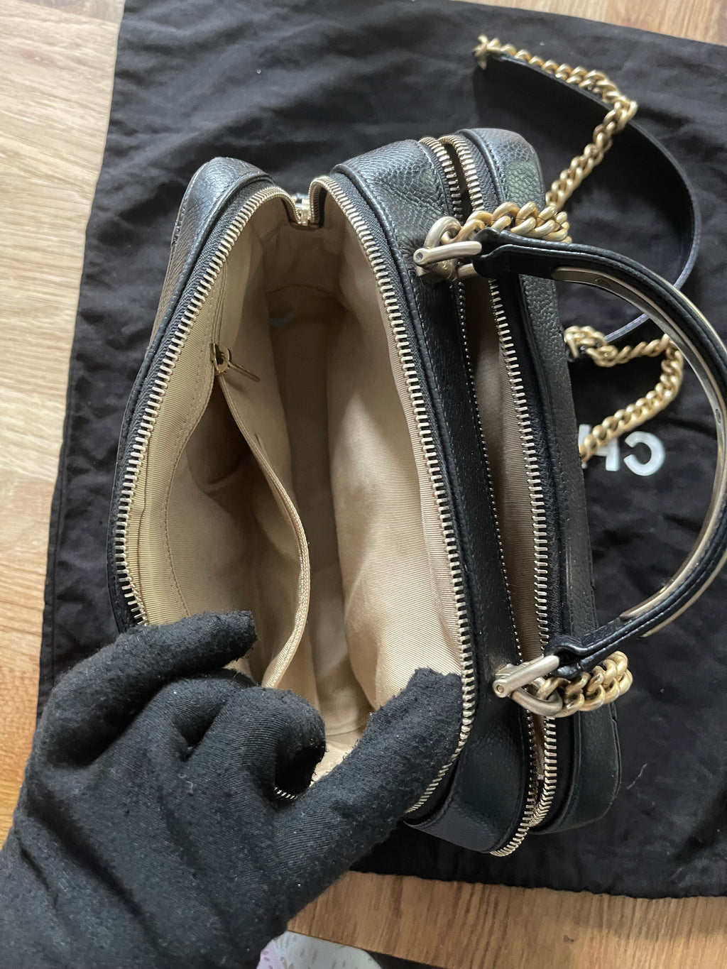 chanel bag gold hardware caviar