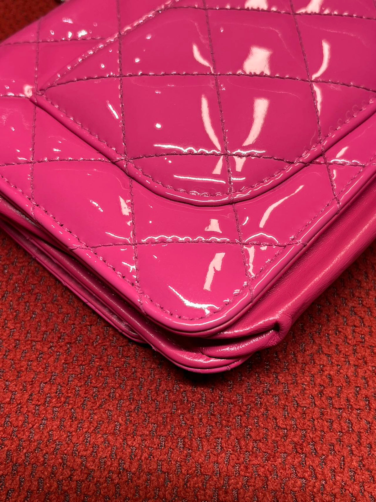 Chanel Timeless Wallet On Chain WOC pink patent leather