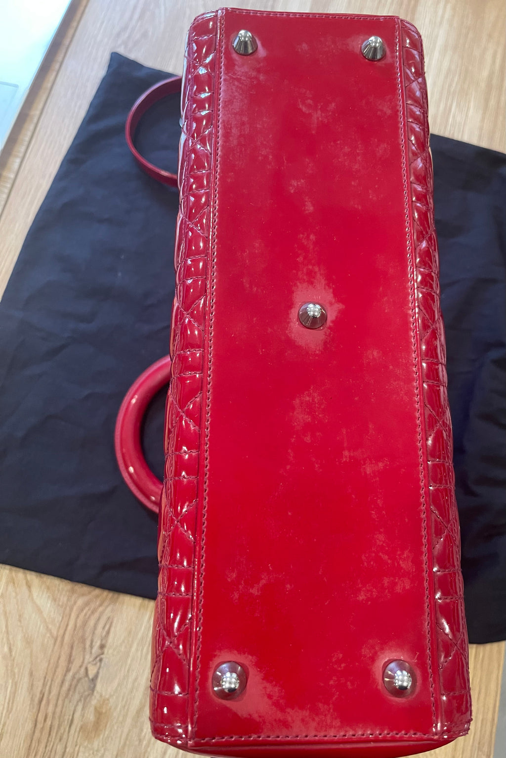 Lady dior large red patent leather