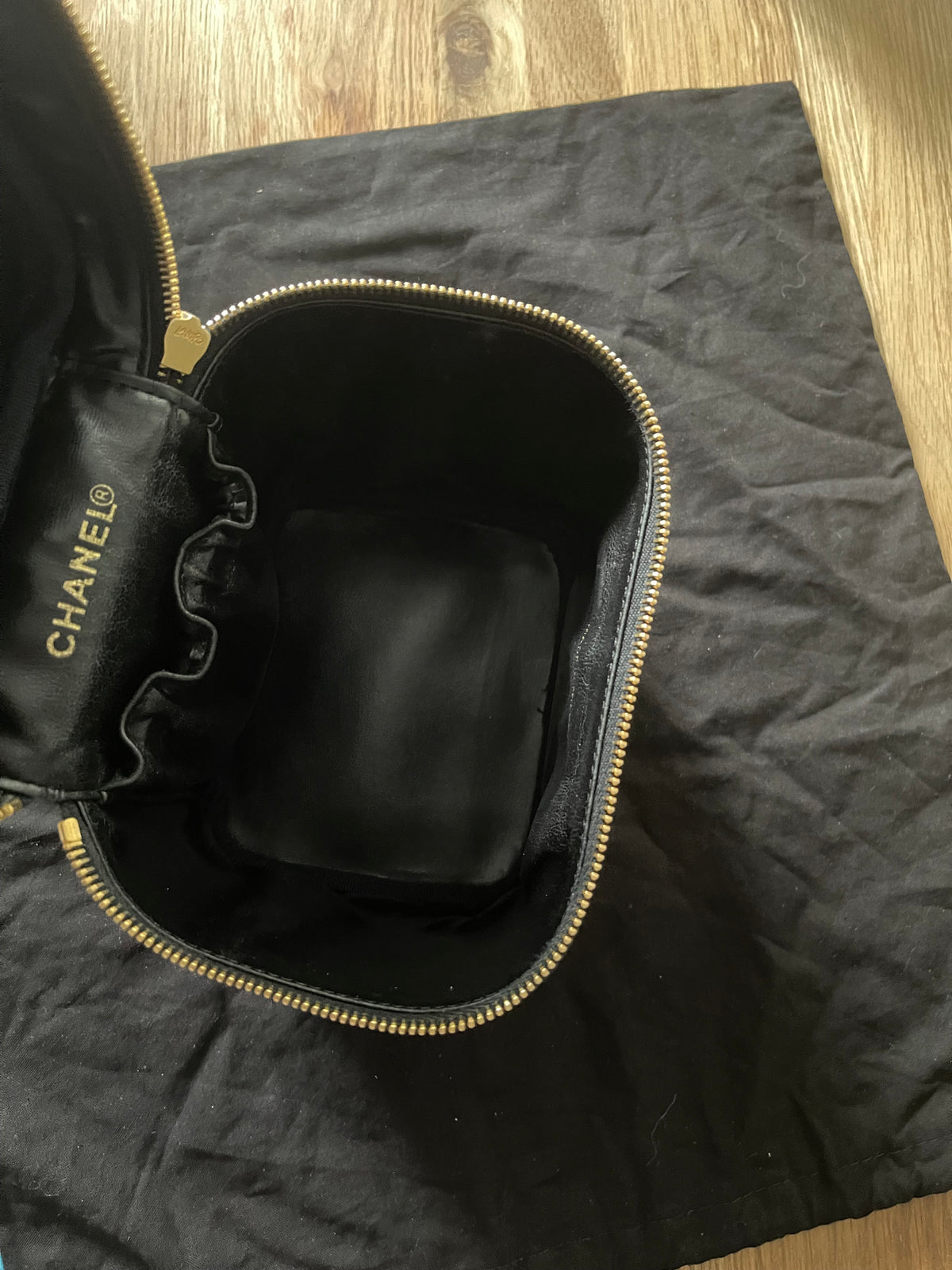 chanel bag caviar leather