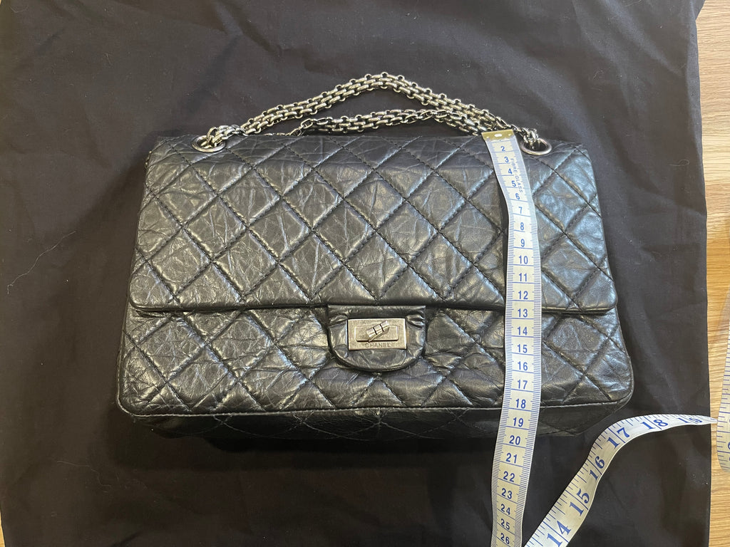 chanel black flap bag silver hardware