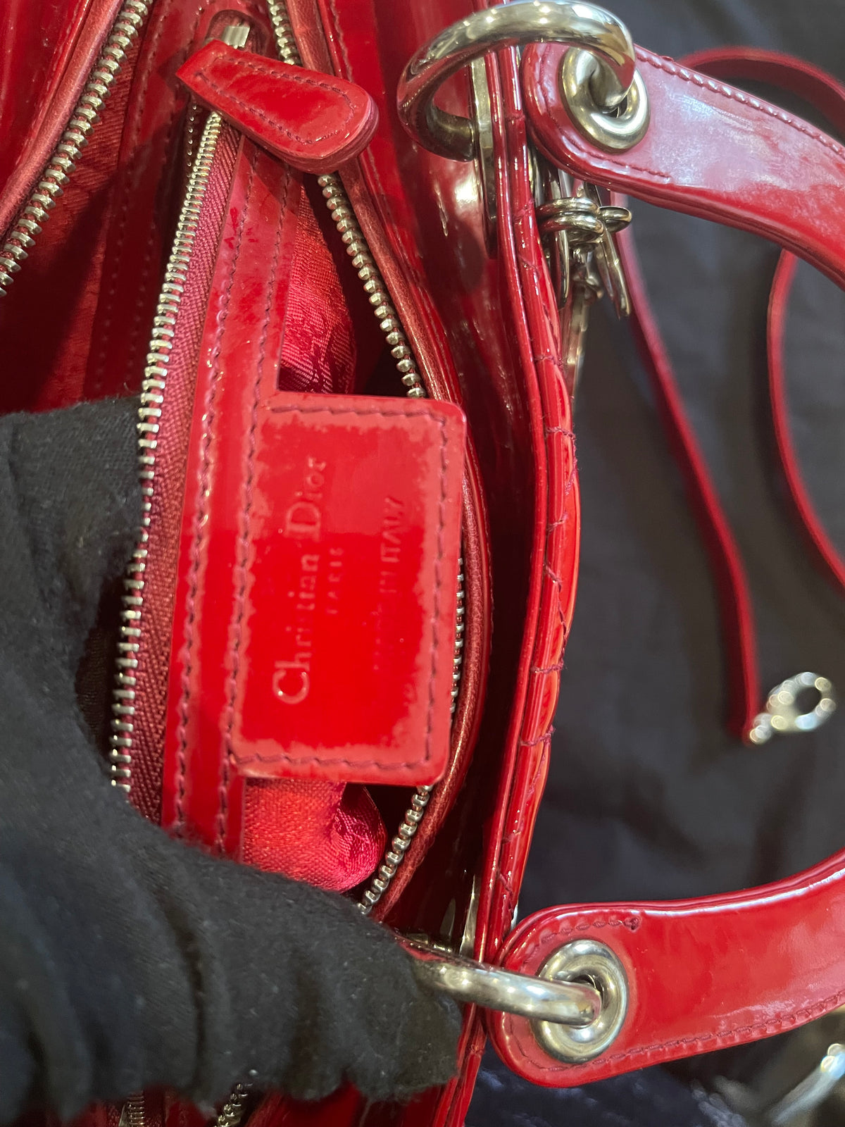 Lady dior large red patent leather