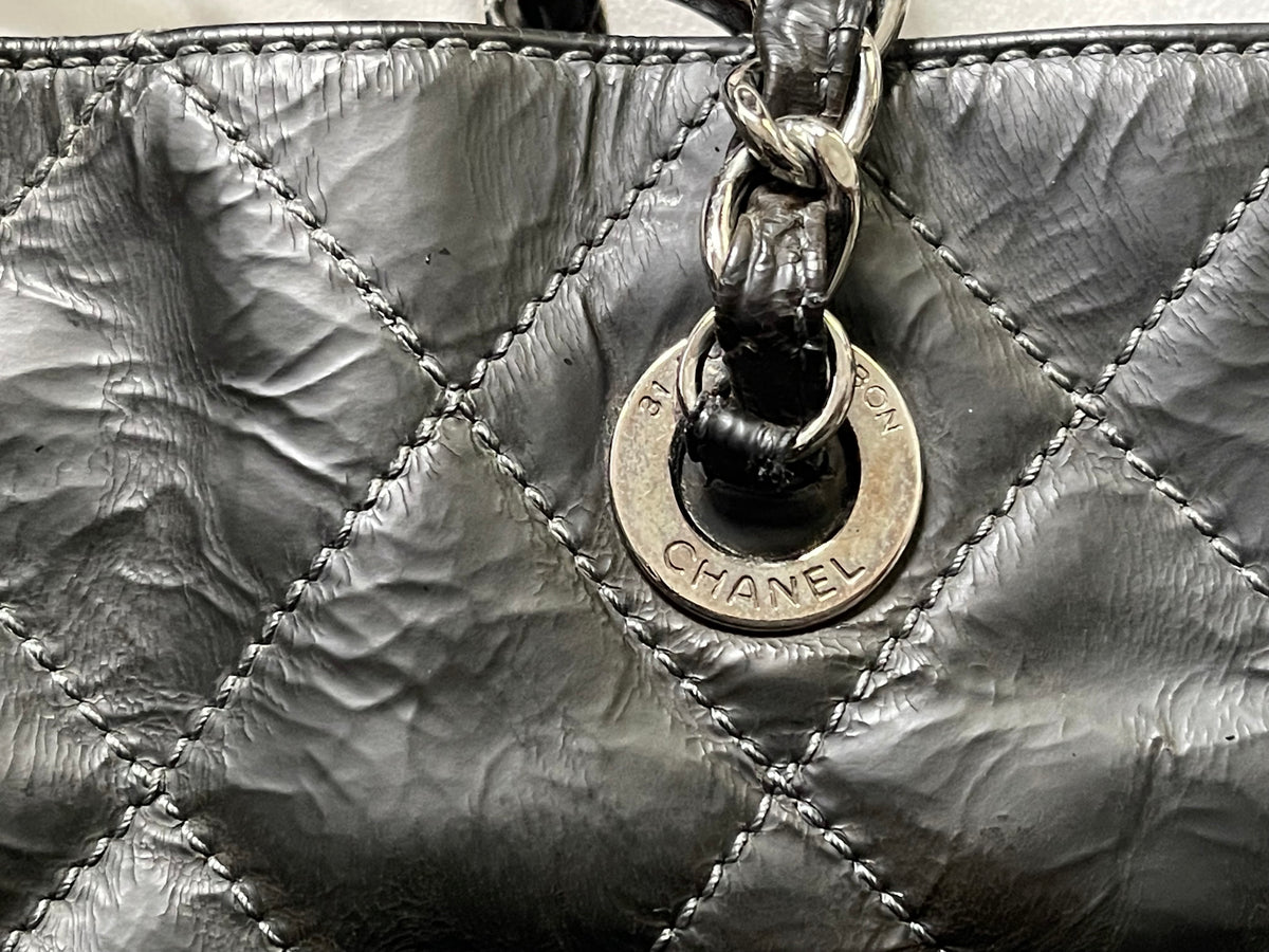 chanel CC shopping tote bag