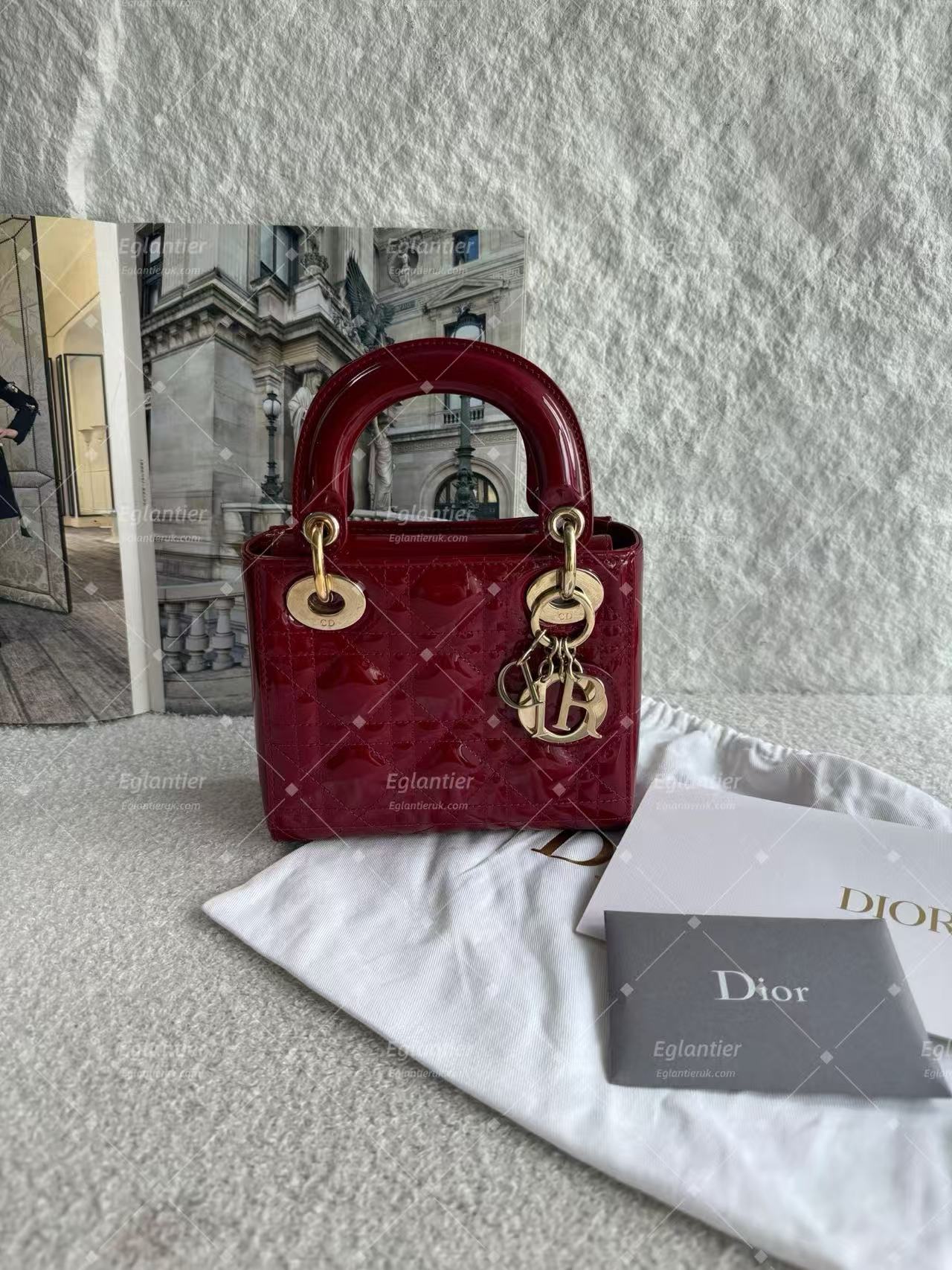 Lady dior mini red patent leather