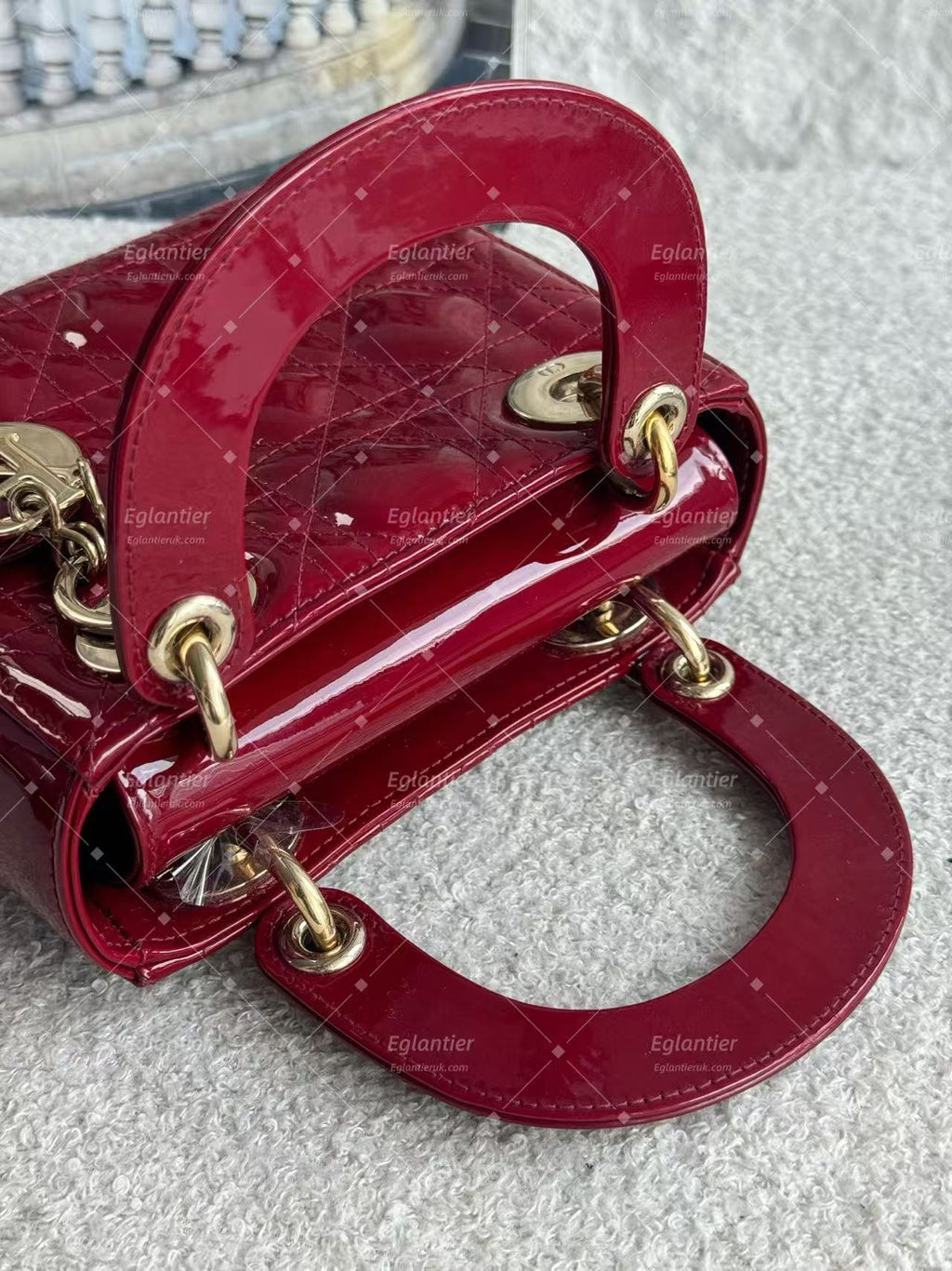 Lady dior mini red patent leather