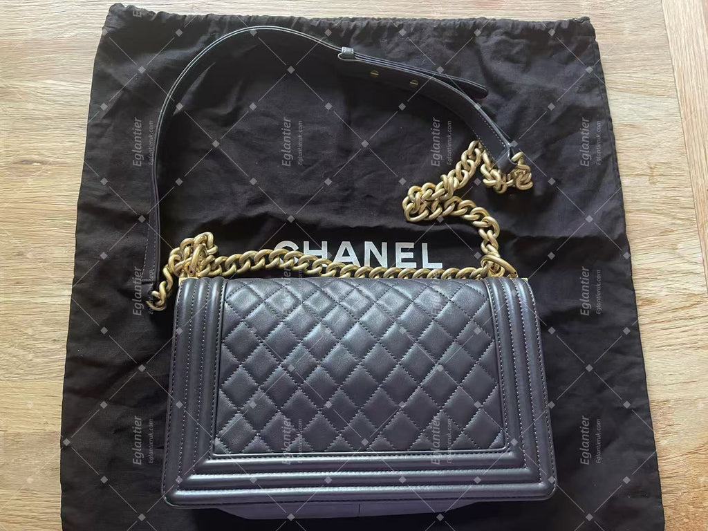 chanel leboy medium black flap bag lambskin gold hardware ID card