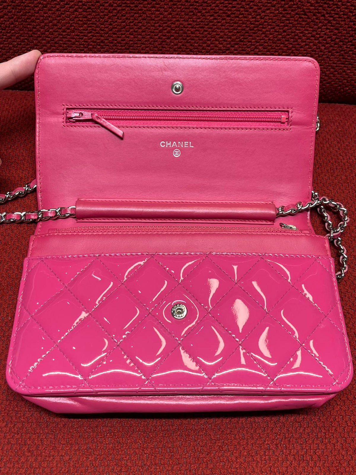 Chanel Timeless Wallet On Chain WOC pink patent leather