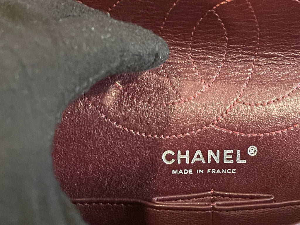 chanel black flap bag silver hardware