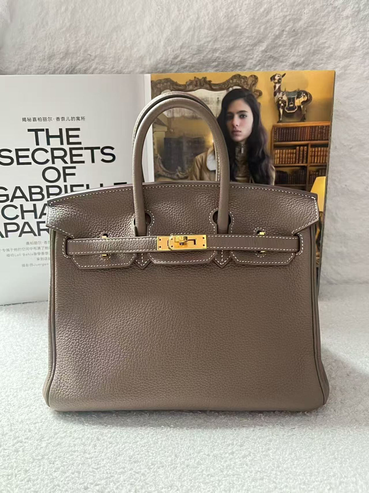 Hermès Birkin 25 Etoupe Togo Leather Gold HardwareAuthentic Pre-Owned