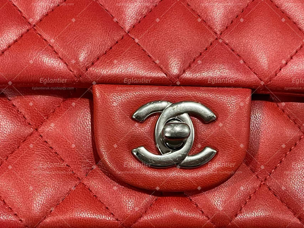 Chanel Timeless Classic flap mini rectangle lambskin red