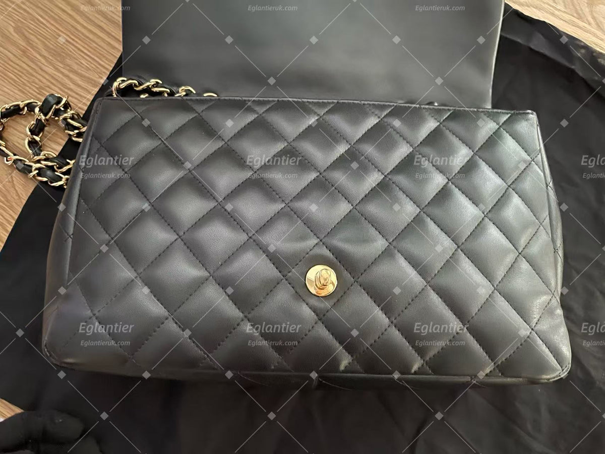Chanel Classic Single Flap bag gold hardware lambskin jumbo
