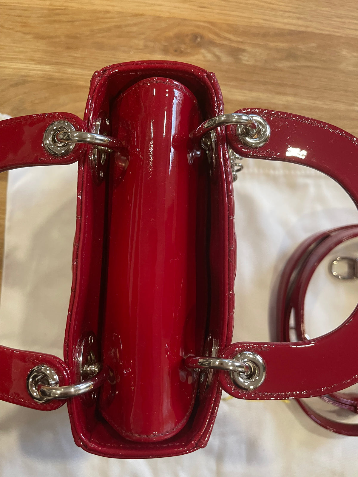 Lady dior mini red patent leather