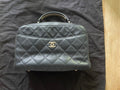 chanel bag gold hardware caviar