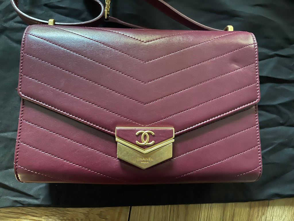 chanel flap bag red caviar leather