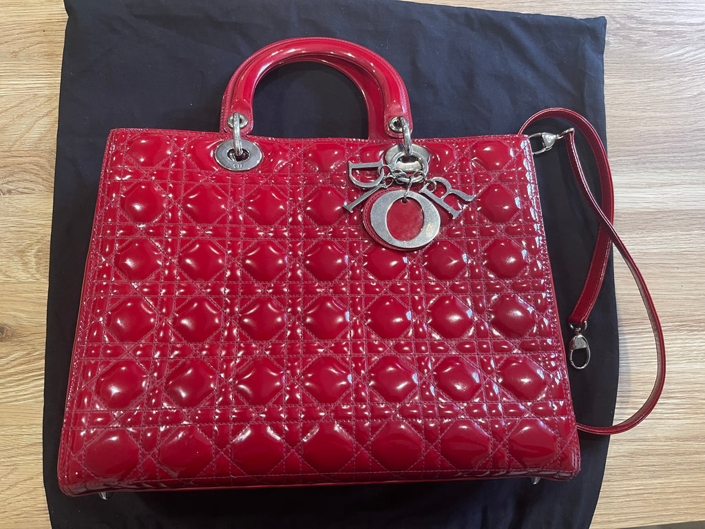 Lady dior large red patent leather