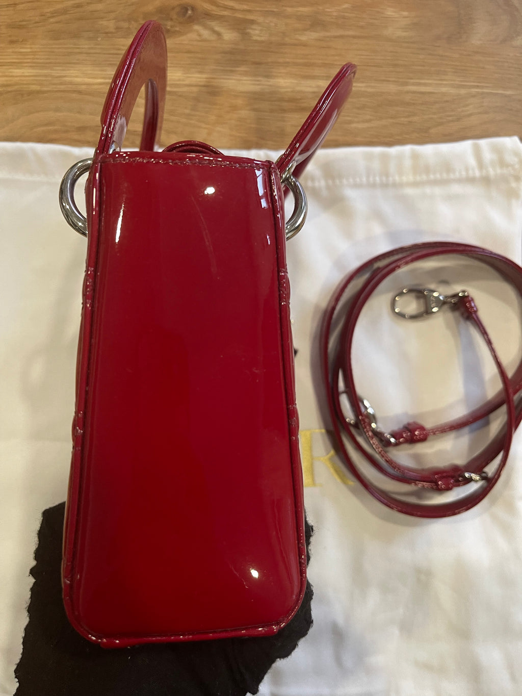Lady dior mini red patent leather