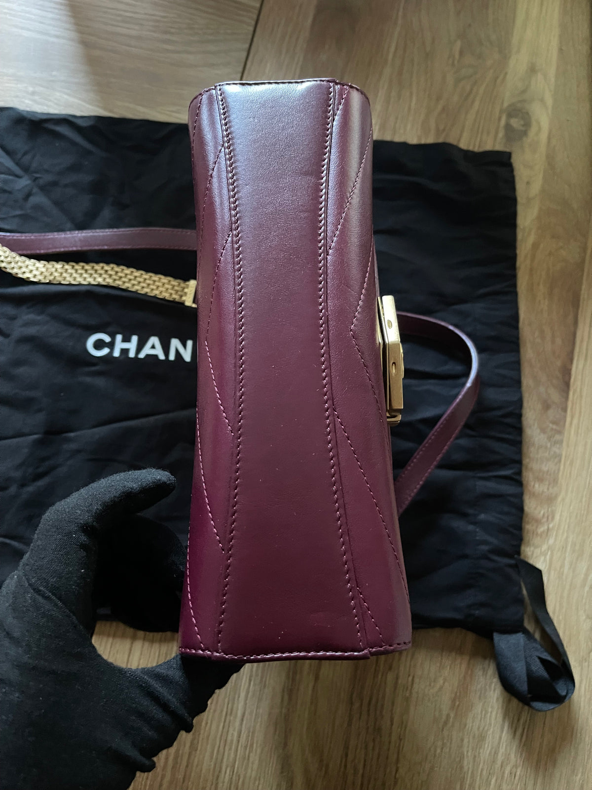 chanel flap bag red caviar leather