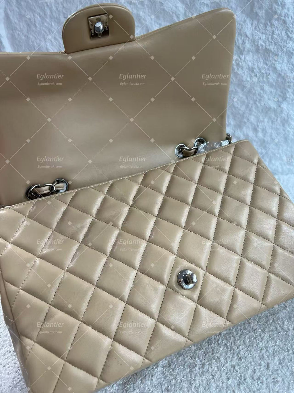 Chanel classic single flap bag lambskin jumbo beige