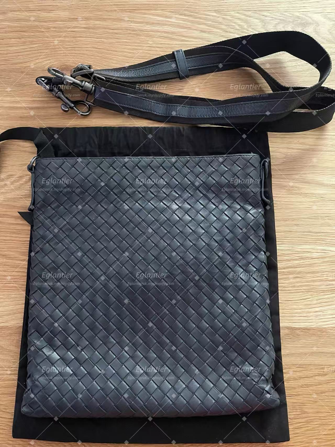 Bottega Veneta Black Woven Leather Crossbody Messenger Bag Unisex Adjustable Shoulder Bag