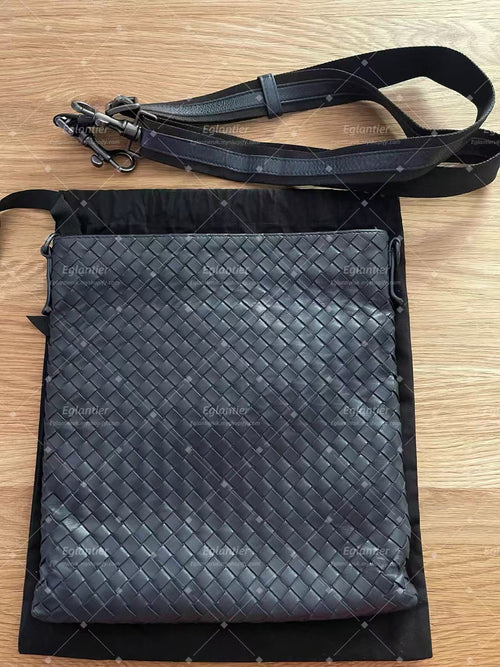 Bottega Veneta Black Woven Leather Crossbody Messenger Bag Unisex Adjustable Shoulder Bag