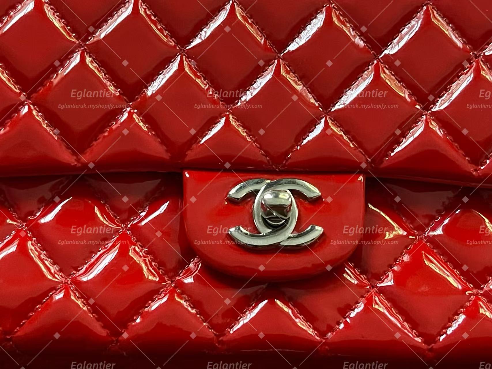 Chanel Timeless Classic Double flap medium patent red
