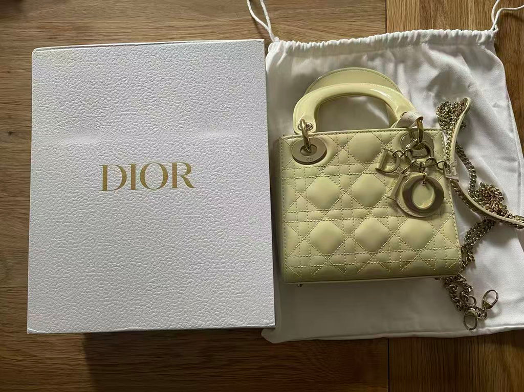 Lady dior mini light green patent leather