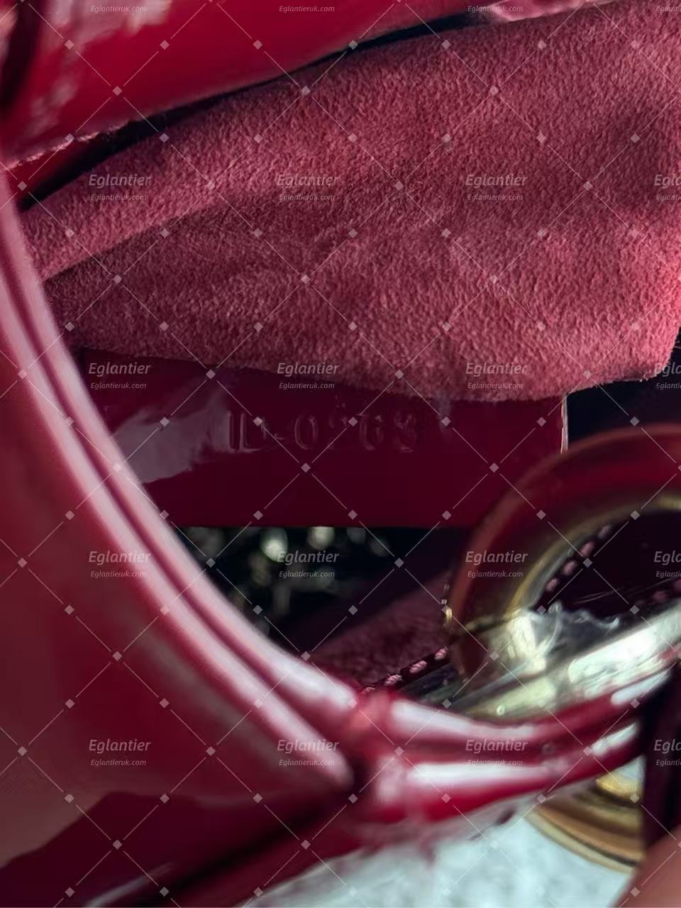 Lady dior mini red patent leather