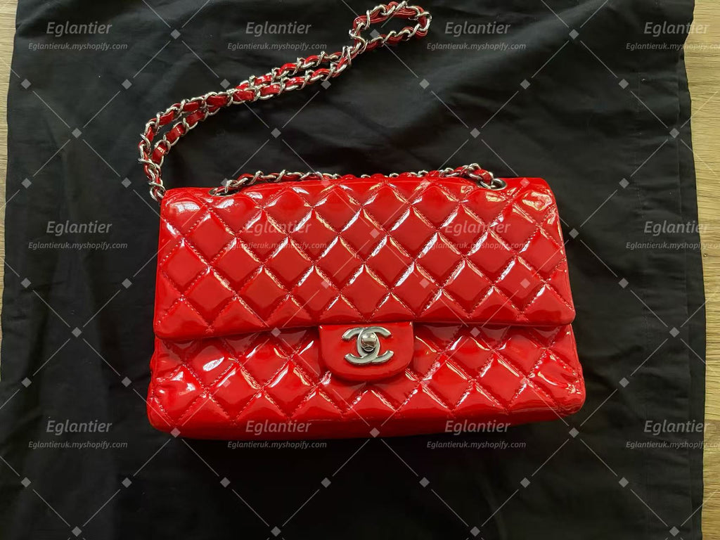 Chanel Timeless Classic Double flap medium patent red