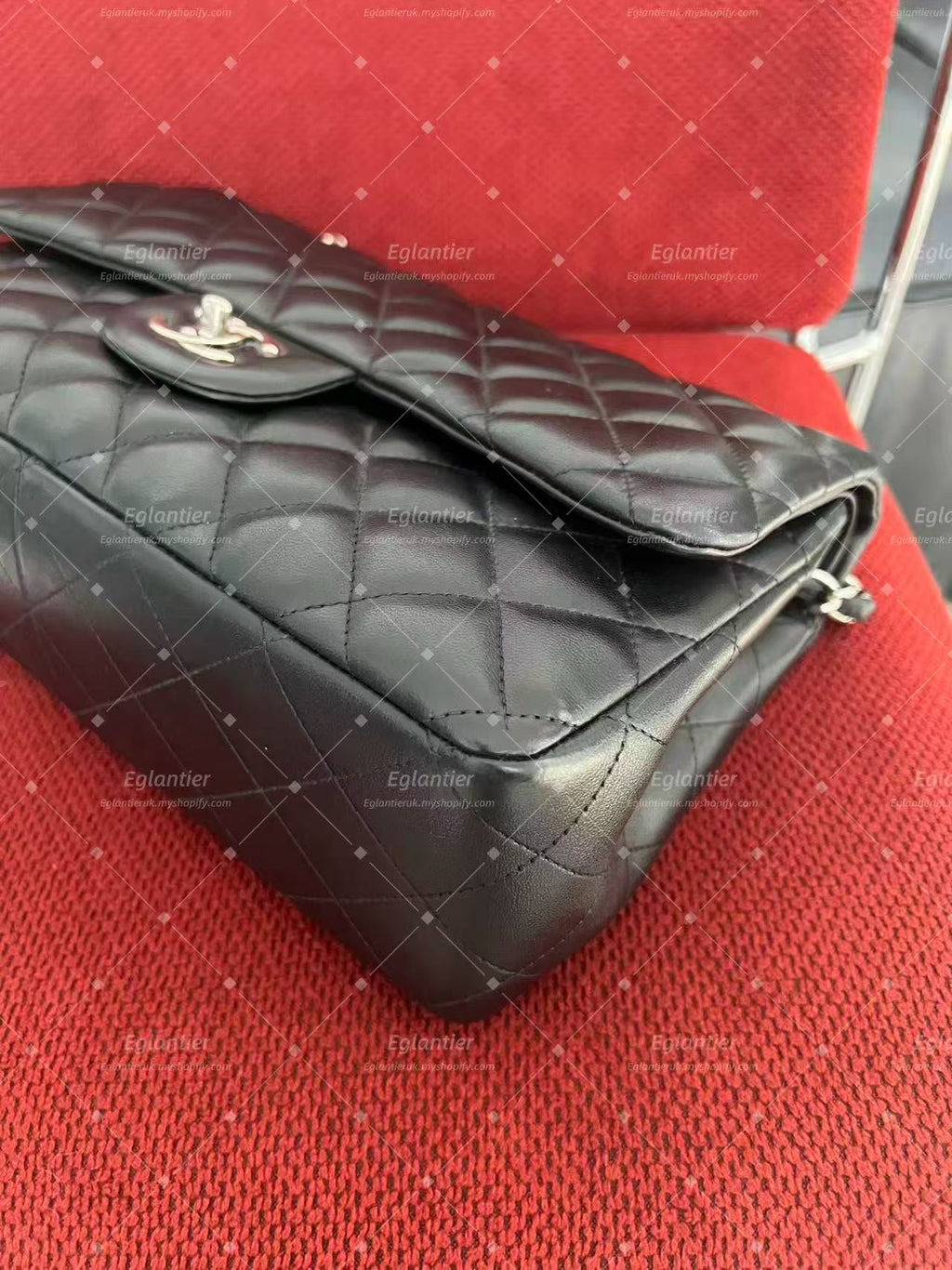 Chanel classic double flap bag lambskin jumbo