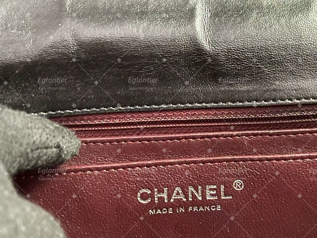 Chanel Timeless Classic single flap jumbo lambskin black silver hardware ID Card