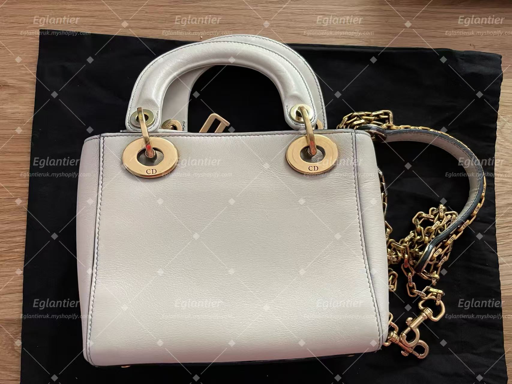 Lady dior min white calfskin with chain gold hardware