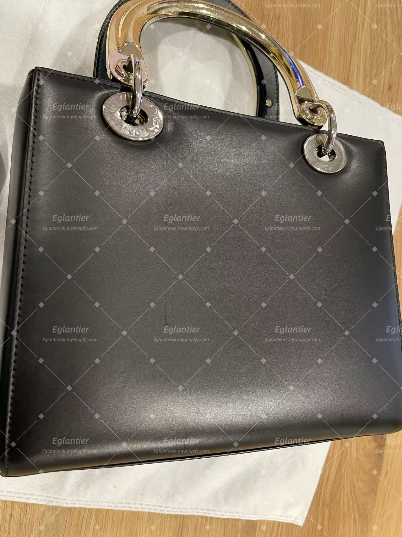 lady dior medium calfskin black